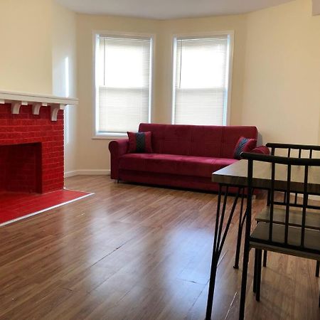 Large And Private 3 Bedroom And 1 Bathroom Apartment Near Newark International Airport Ewr And New York City Kültér fotó