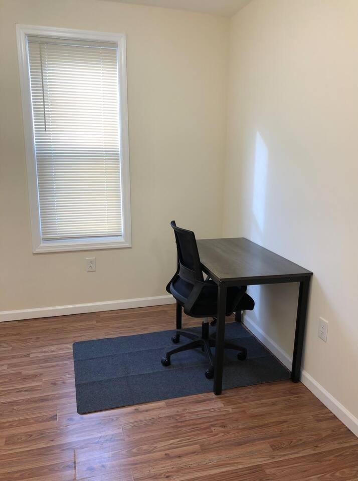 Large And Private 3 Bedroom And 1 Bathroom Apartment Near Newark International Airport Ewr And New York City Kültér fotó